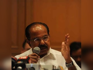 Import lobbies threaten every oil minister: Veerappa Moily