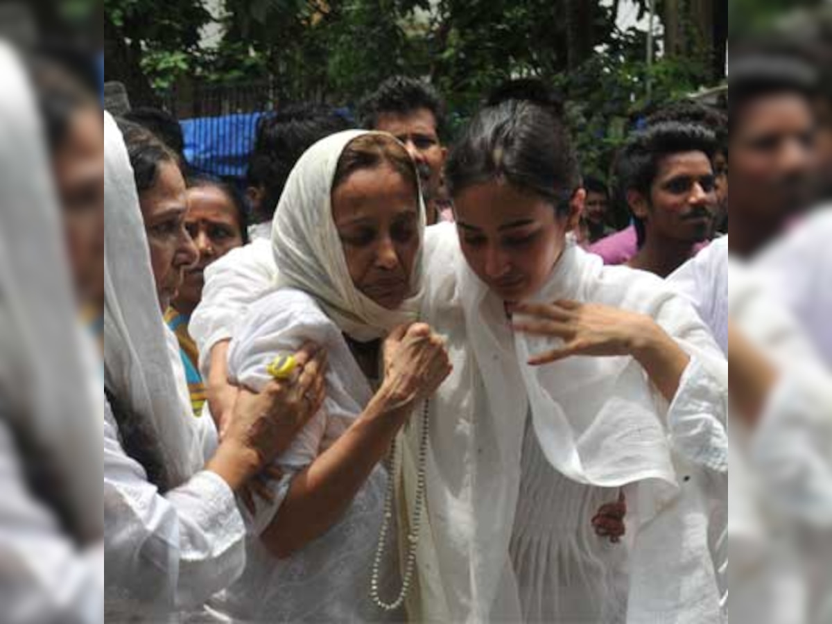 I think before Jiah committed suicide Suraj Pancholi hit her: Jiah Khan's mother Rabiya