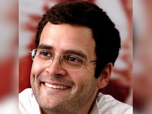 Will be happy to see Rahul as PM, says Manmohan Singh
