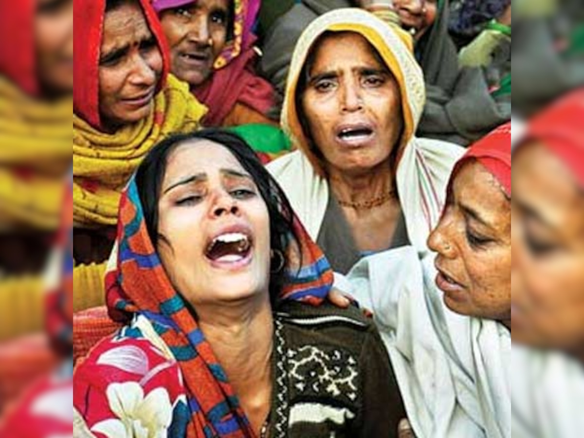 Man surrenders for duping Martyr Lance Naik Hemraj's wife 