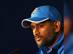 Whirlwind month sees MS Dhoni lead Team India from IPL muck to Champions Trophy glory