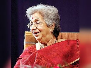 Opportunity to watch Vijayabai Mehta in 'Hamidabaichi Kothi'