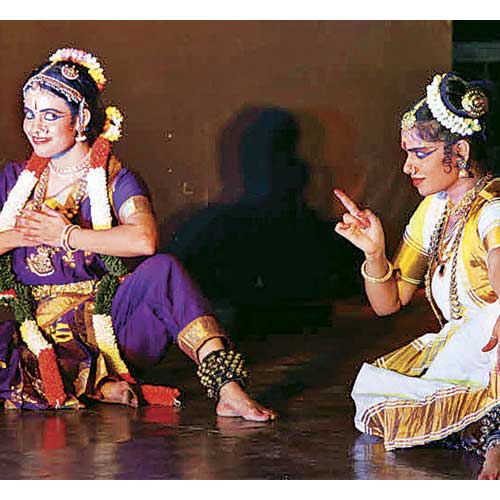 Ashta Lakshmi Stotram - Sridevi Nrithyalaya - Bharathanatyam Dance - YouTube
