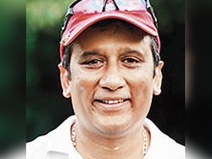 How to swing from tea to tee, Khaitan style