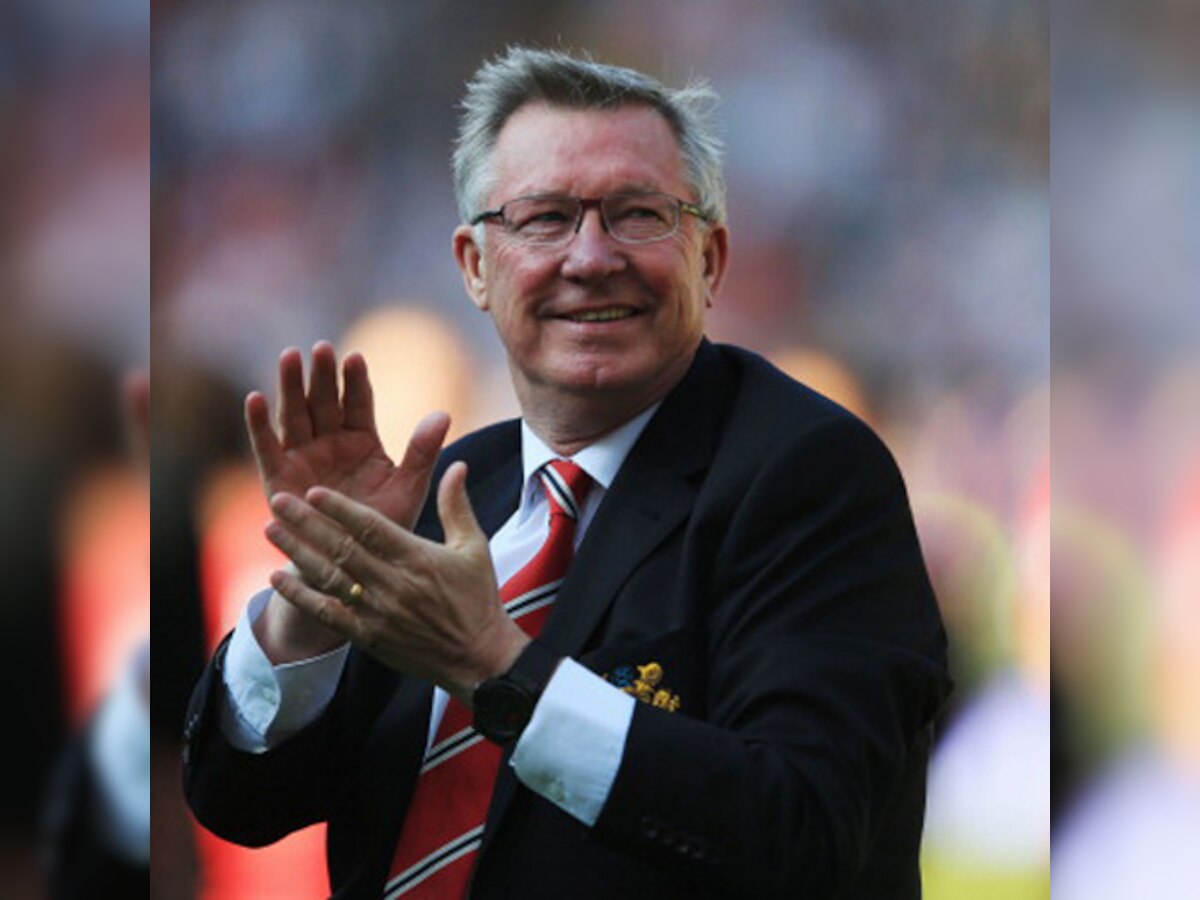 Premiere League referees warned not to talk to managers after ex-official claims 'texting' Alex Ferguson