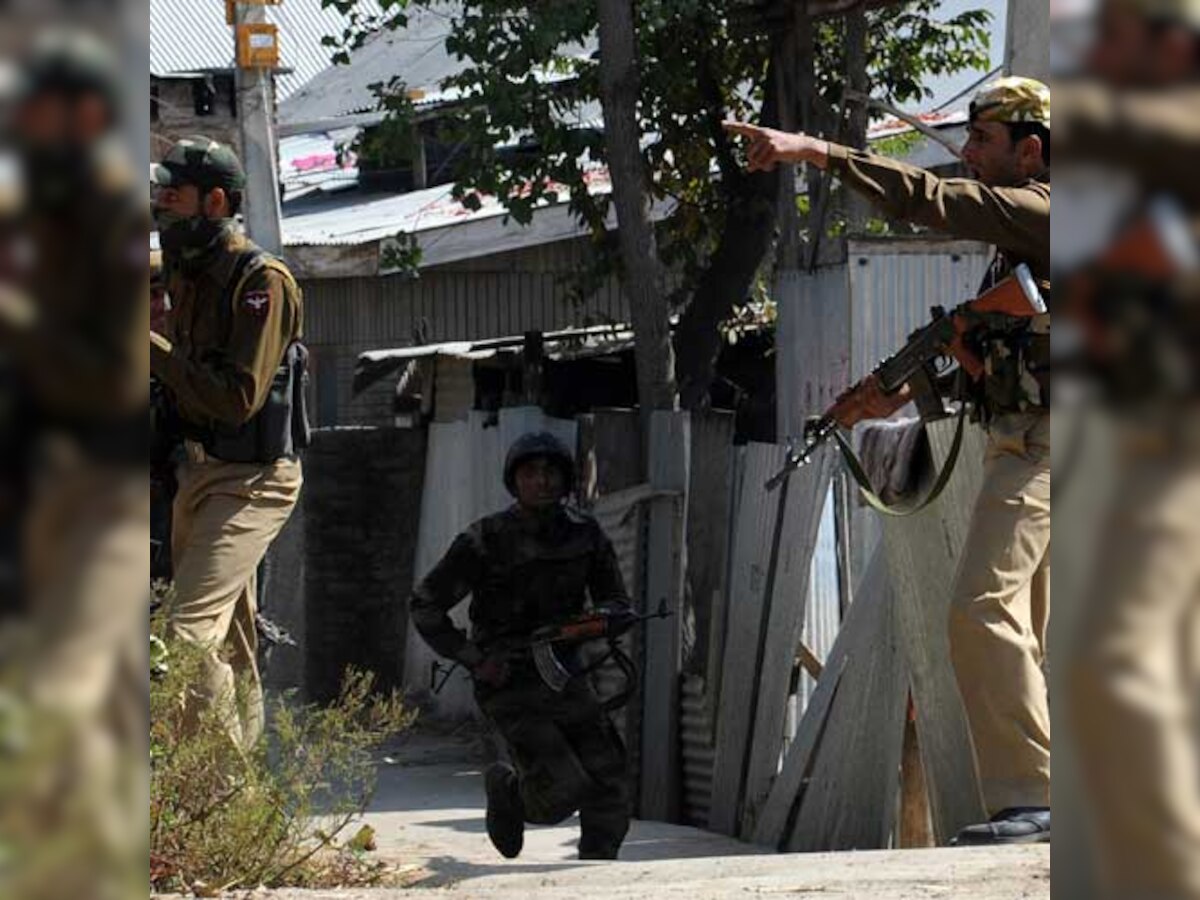 No army patrol in riot-hit villages of UP: Fact-finding team