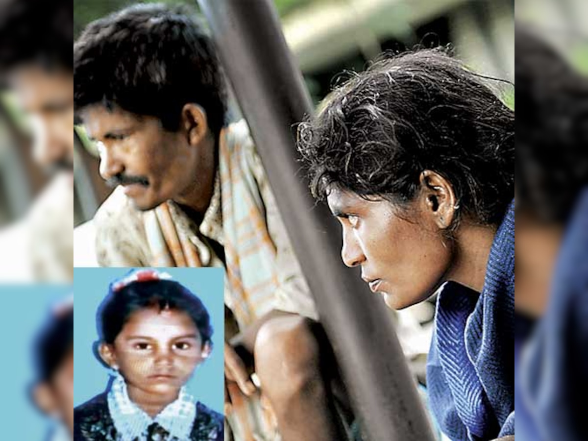 Girl who fell into vessel containing hot sambar dies