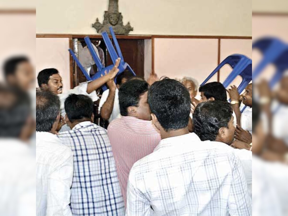 Mandya Congressmen on warpath against each other