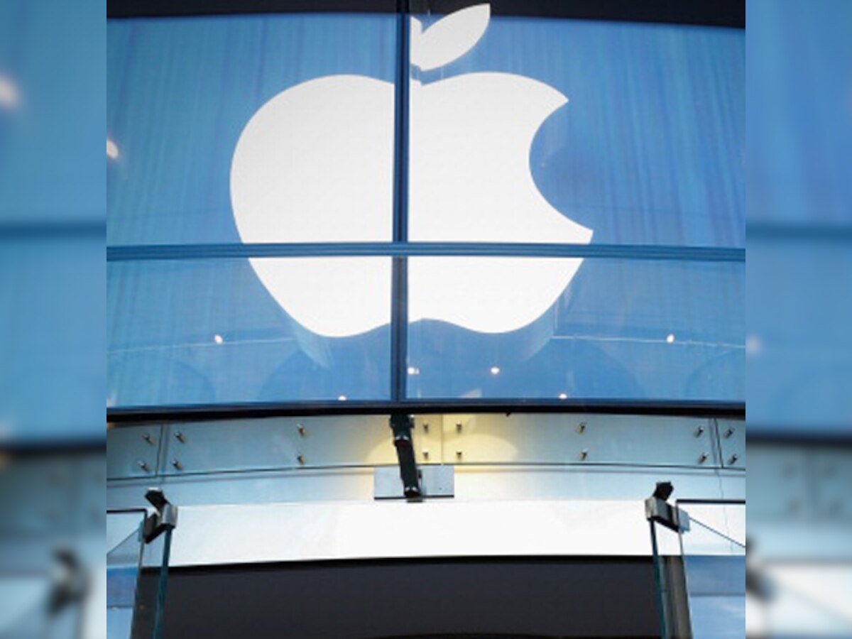 Apple launches iTunes radio app to rival Pandora