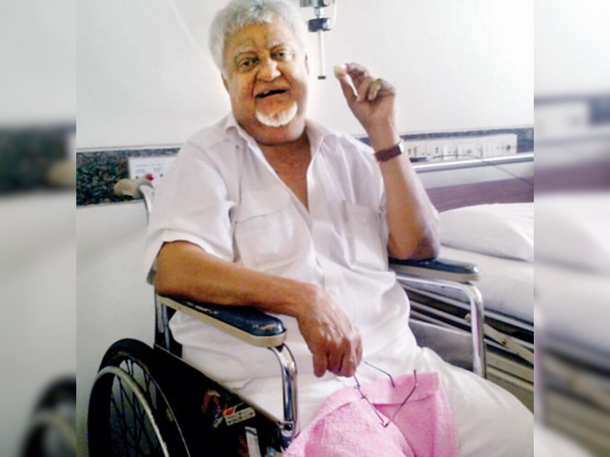 Medical bills add to Marathi poet Namdeo Dhasal's cancer woes