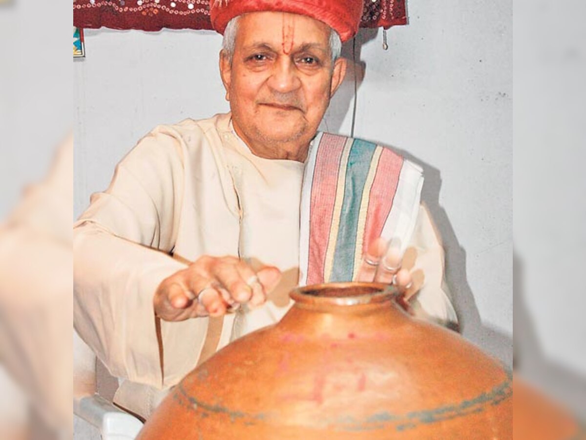 GUJARAT:  NO MAAN'S LAND