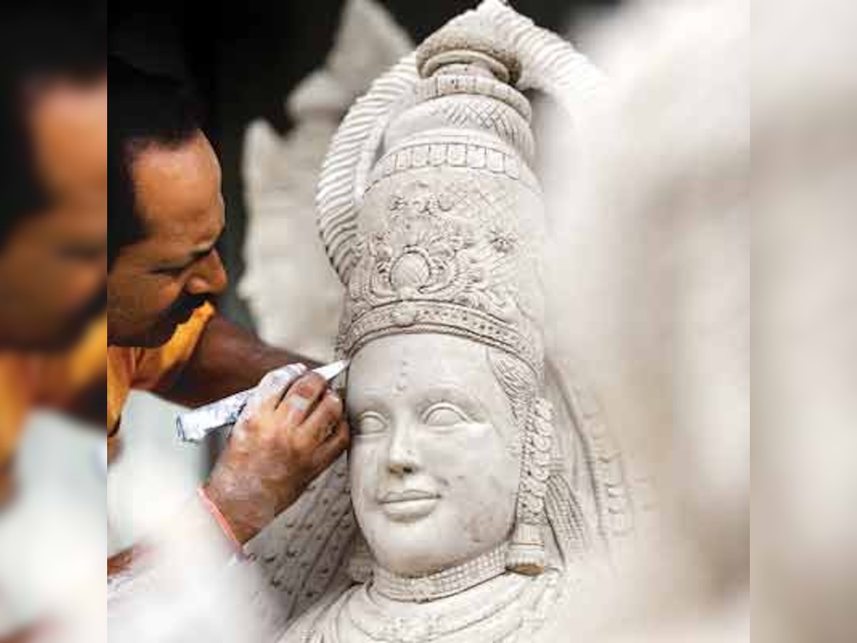 After Bappa, city awaits his mother