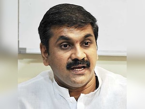 Stop Machhimar Nagar redevelopment: Sachin Ahir to chief minister Prithviraj Chavan