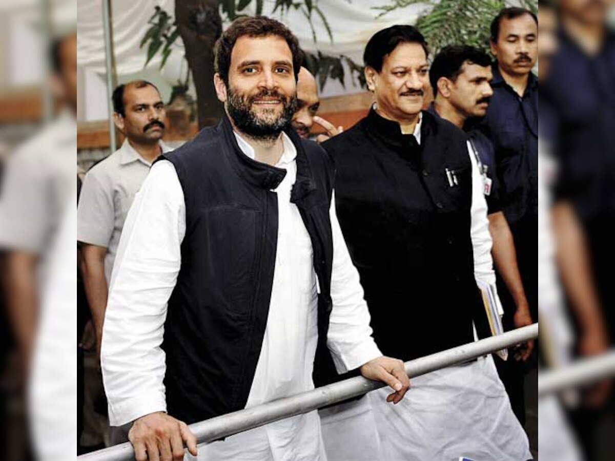 Navi Mumbai Congress members rush to Pune for a date with Rahul Gandhi
