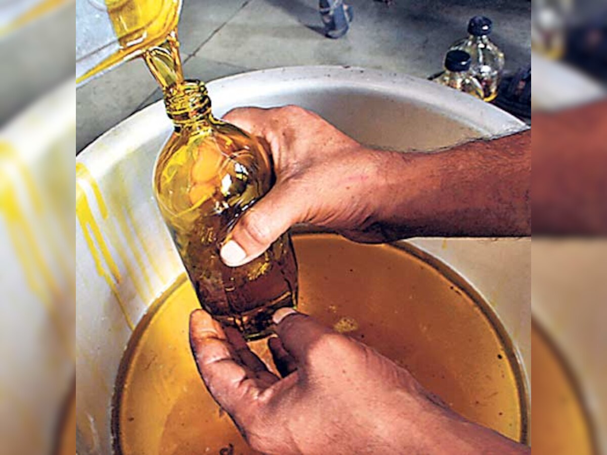 Ahmedabad: Are you consuming adulterated oil?
