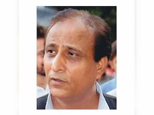 Fear of ordinance's rejection forced Rahul Gandhi to create a scene: Azam Khan