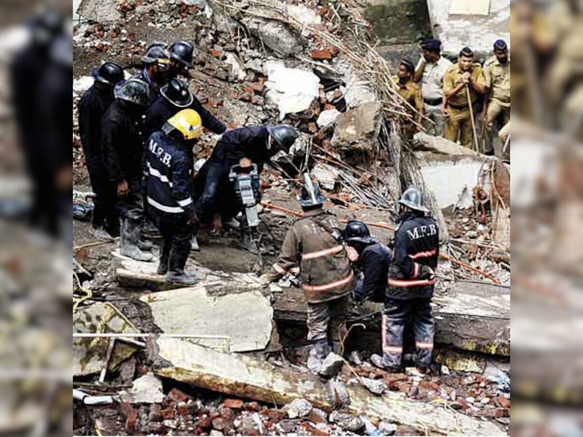 Brihanmumbai Municipal Corporation could have averted loss of human lives