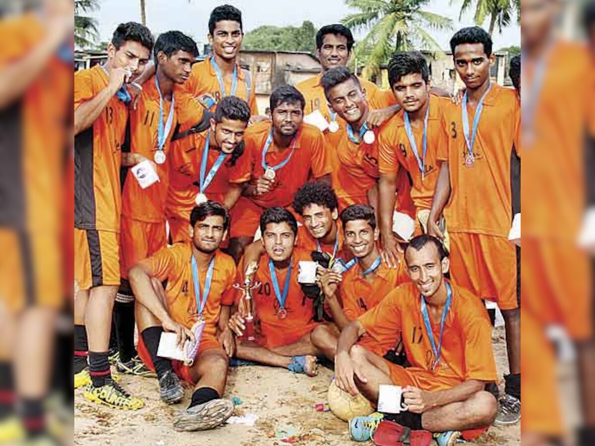 Pillaites create history at Mumbai University soccer tourney