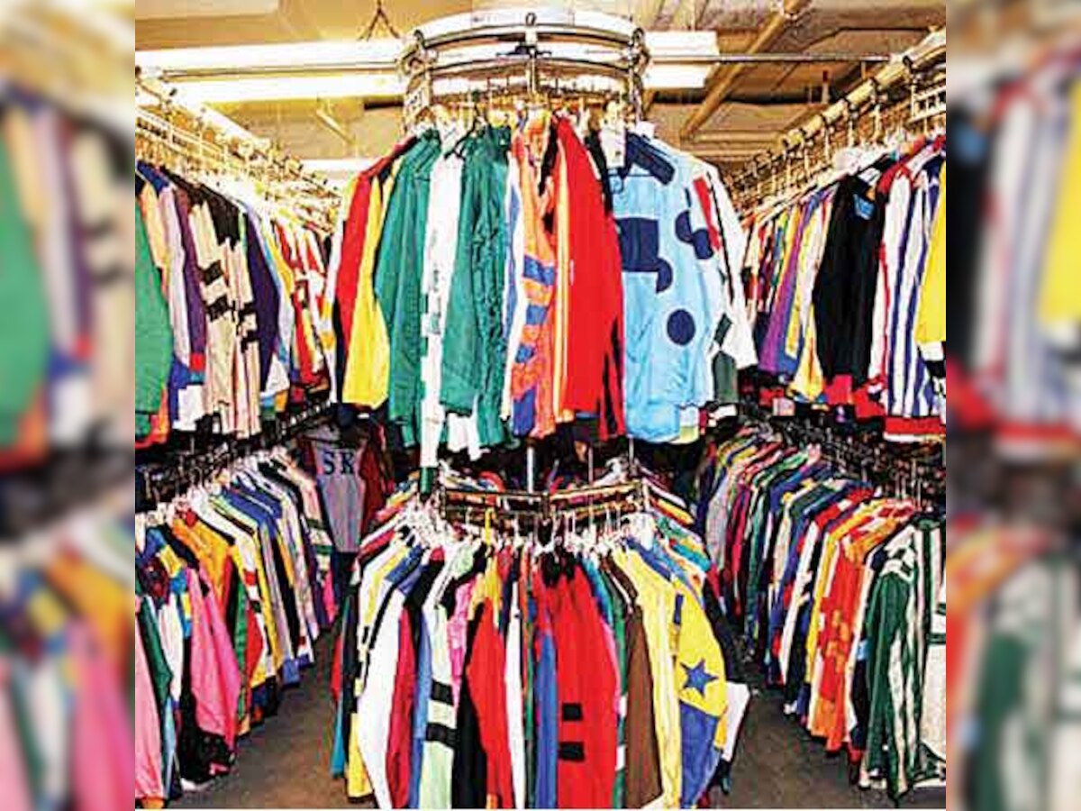 More retailers looking to take their private labels solo
