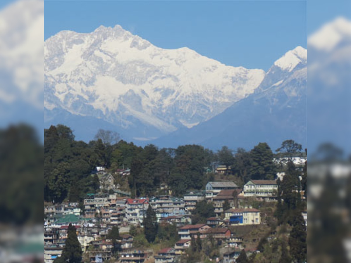 Darjeeling - of Hindi films, tourism and politics