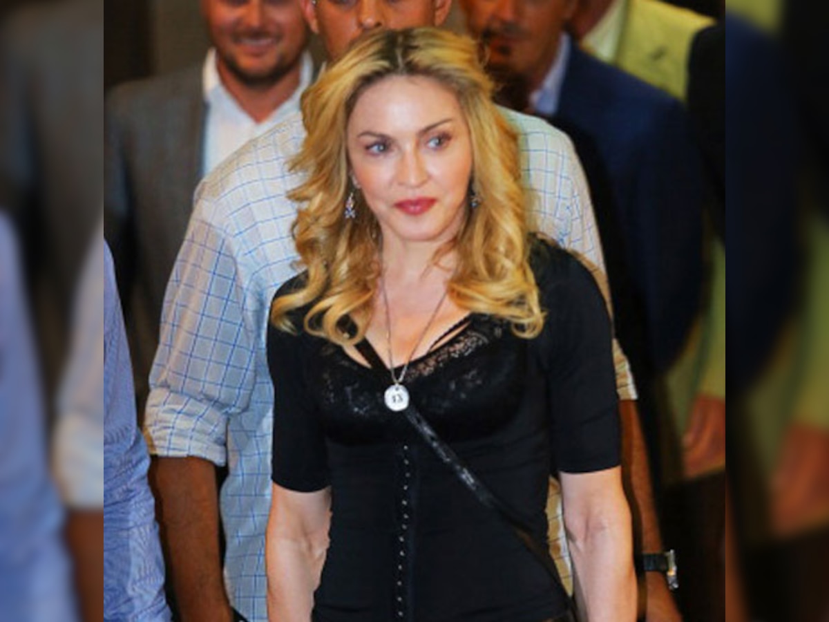 Madonna lays foundation for dream home in Hamptons