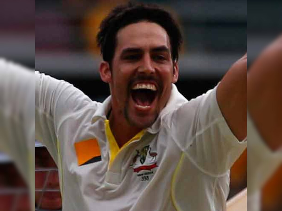 Mitchell Johnson bowls Australia to victory in Ashes opener