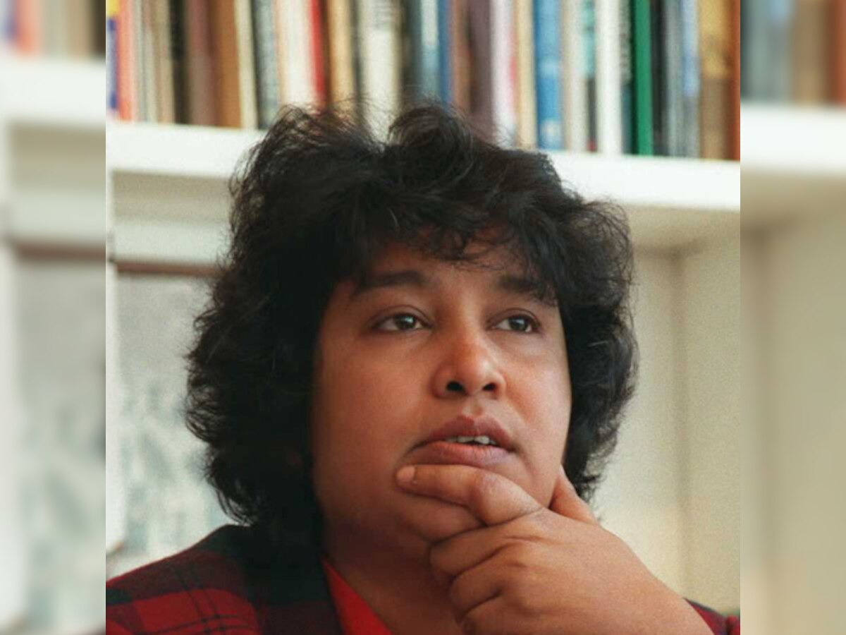 FIR against author Taslima Nasreen for hurting religious sentiments