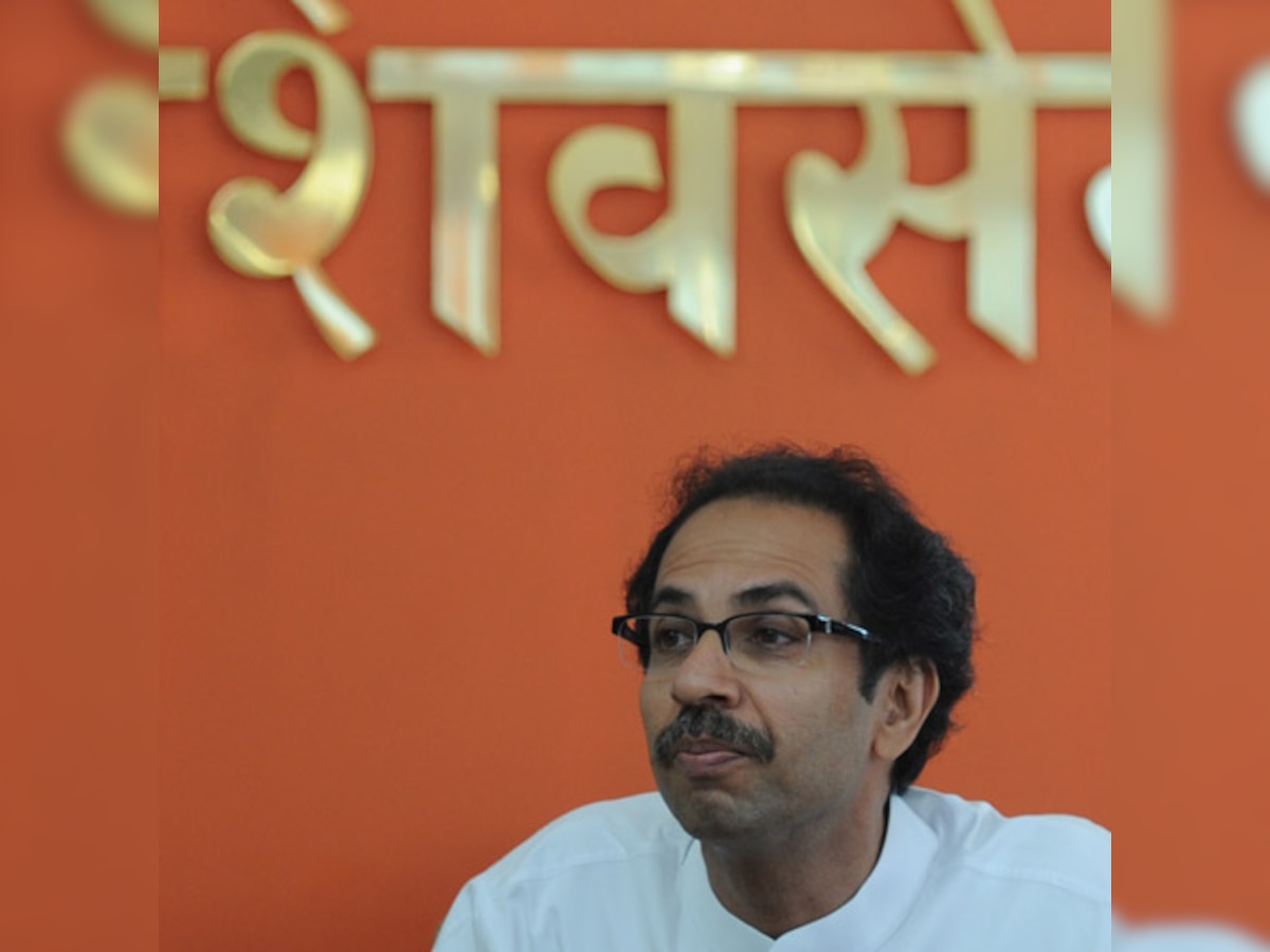 Shiv Sena president Uddhav Thackeray visits Narendra Modi in Gujarat