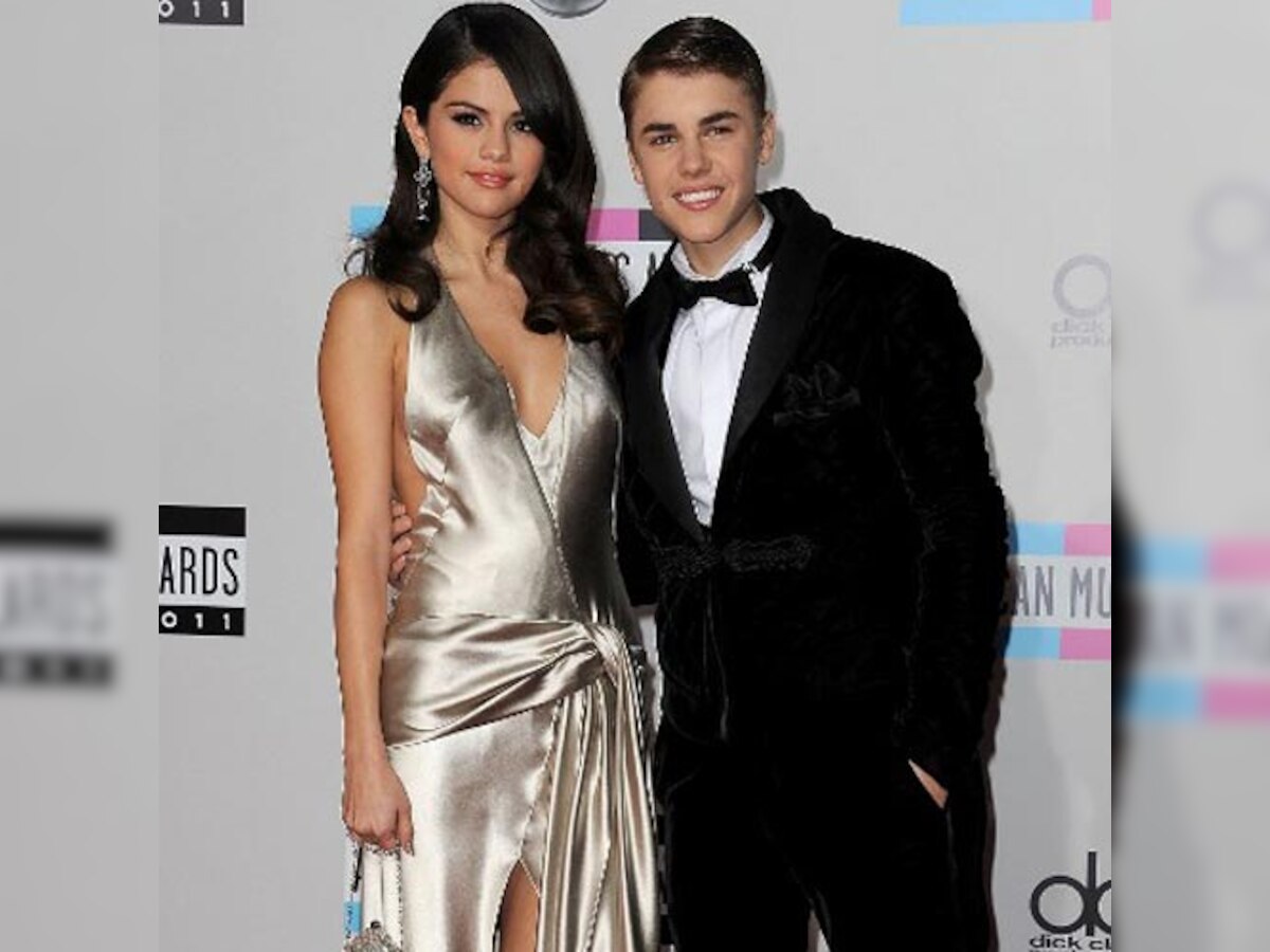 Selena Gomez, Justin Bieber spark dating rumours by camping in California