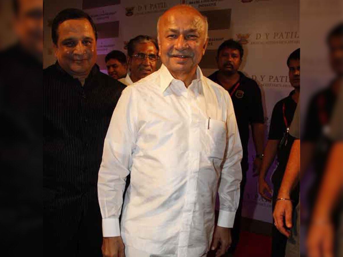 Would be happy if Sharad Pawar becomes the PM: Sushilkumar Shinde