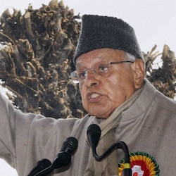 Will go to court and answer Arvind Kejriwal, says Farooq Abdullah 