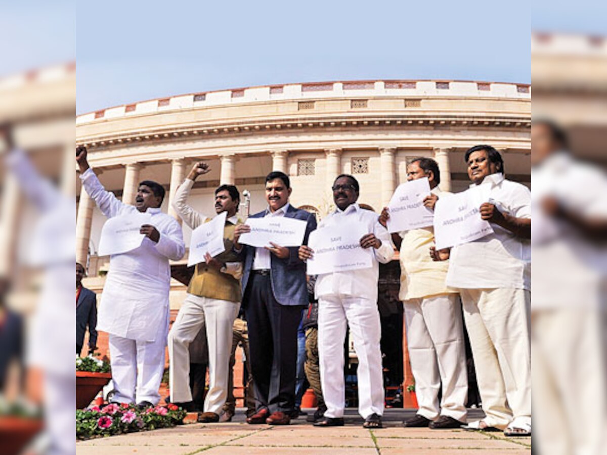 Telangana Bill to be tabled in Parliament on Feb 12