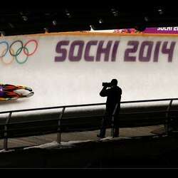 Indian athletes likely to walk under Tricolour during Sochi closing ceremony