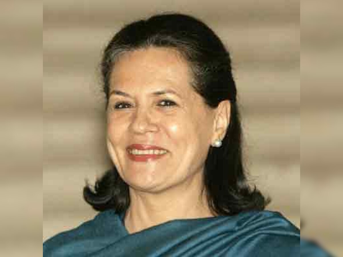 People should vote for a party that is building India, says Sonia Gandhi in Kochi