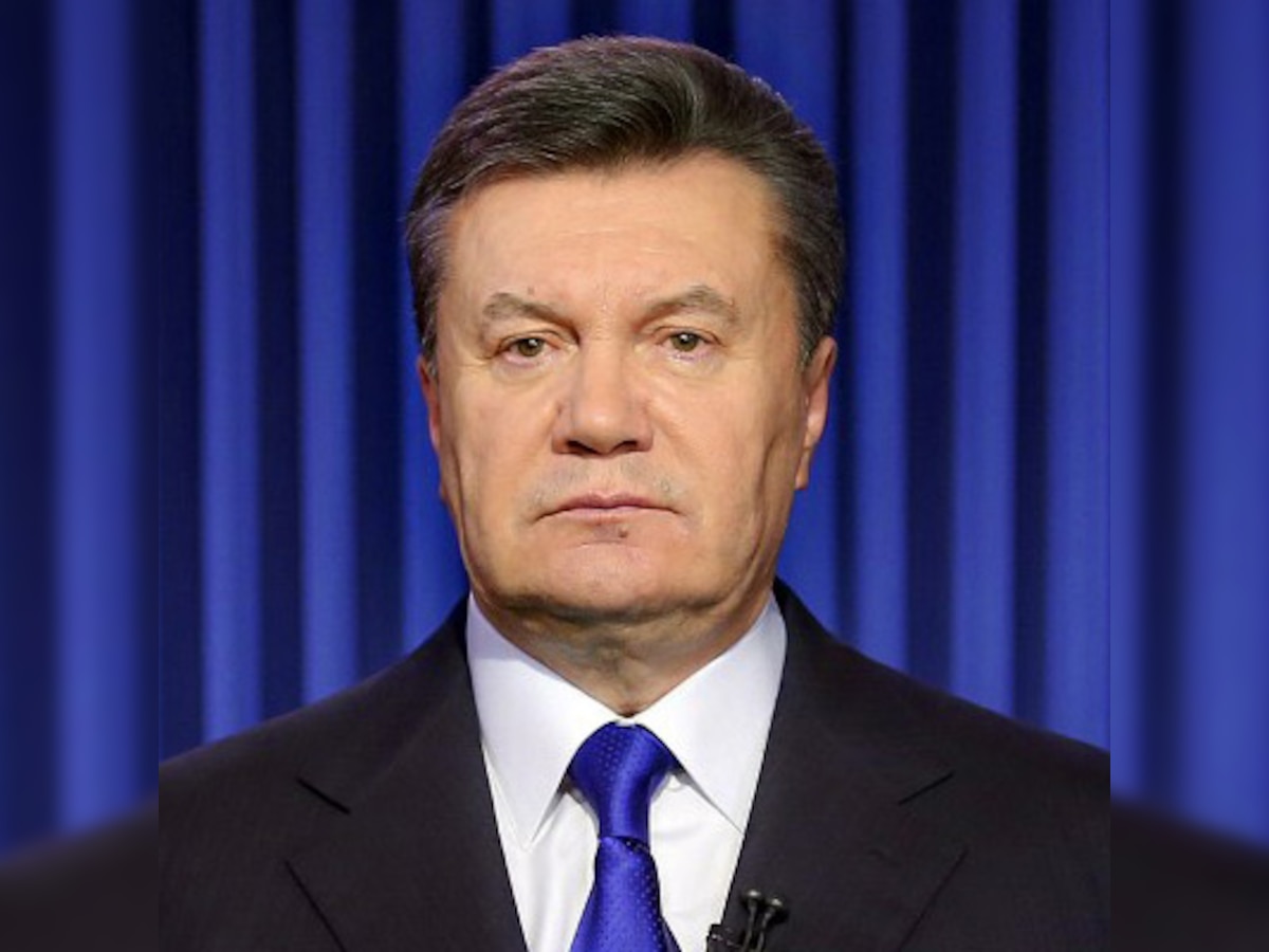 Ukrainian President Viktor Yanukovych leaves capital, his regime on verge of collapse