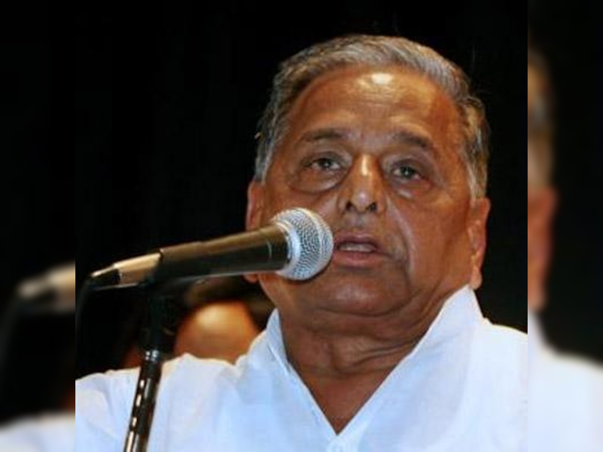 Allahabad rally: Mulayam Singh Yadav revisits Godhra riots, says Narendra Modi presided over mass murders in Gujarat