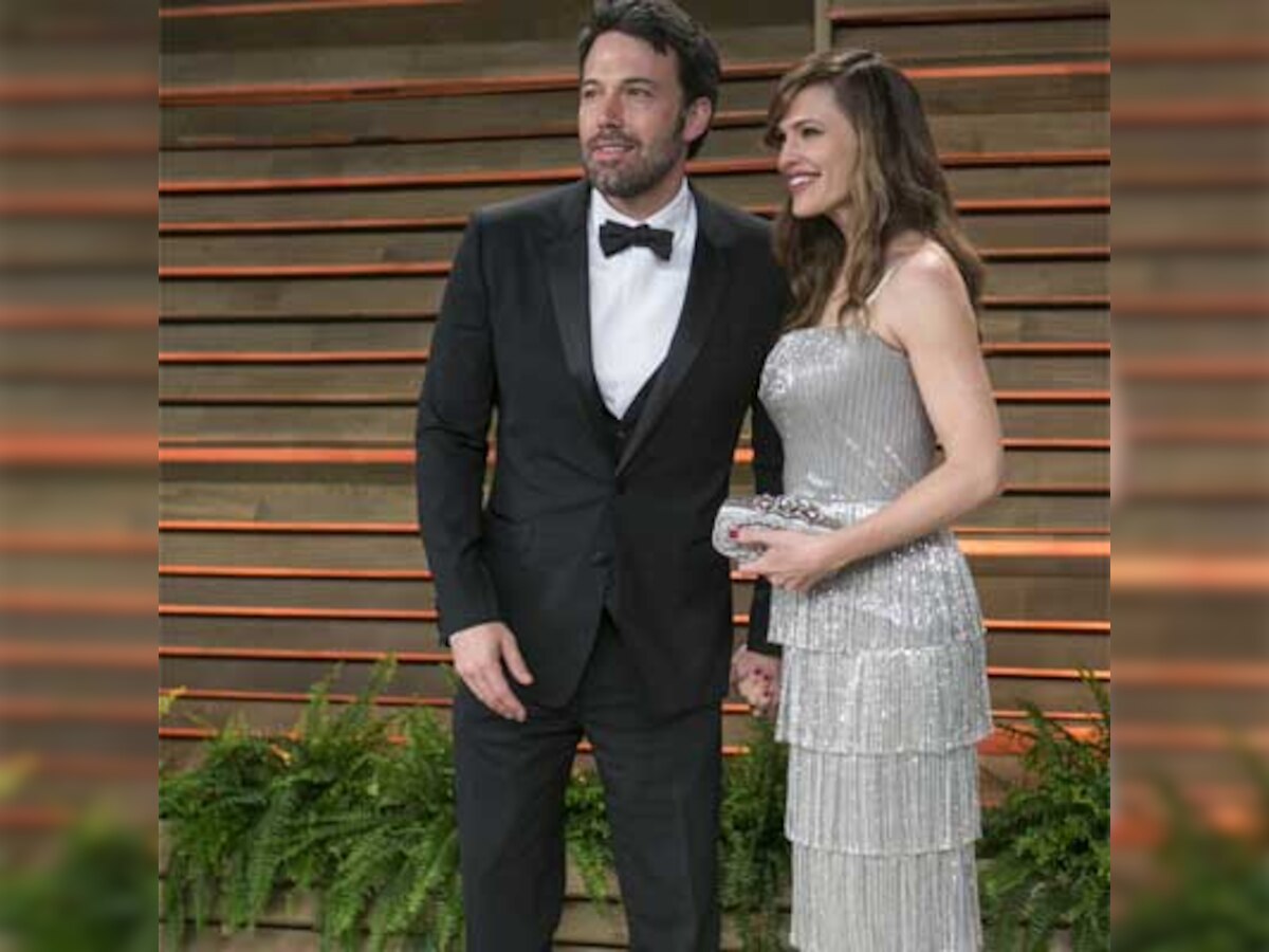 Ben Affleck skips Oscars, attends Vanity Fair Oscar Party with wife  Jennifer Garner