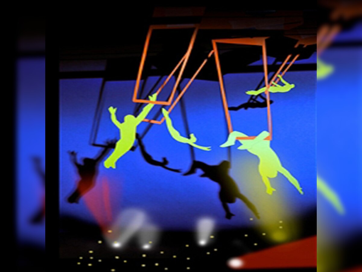 Delhi slum artists displayed acrobatics, aerial dances in New Delhi