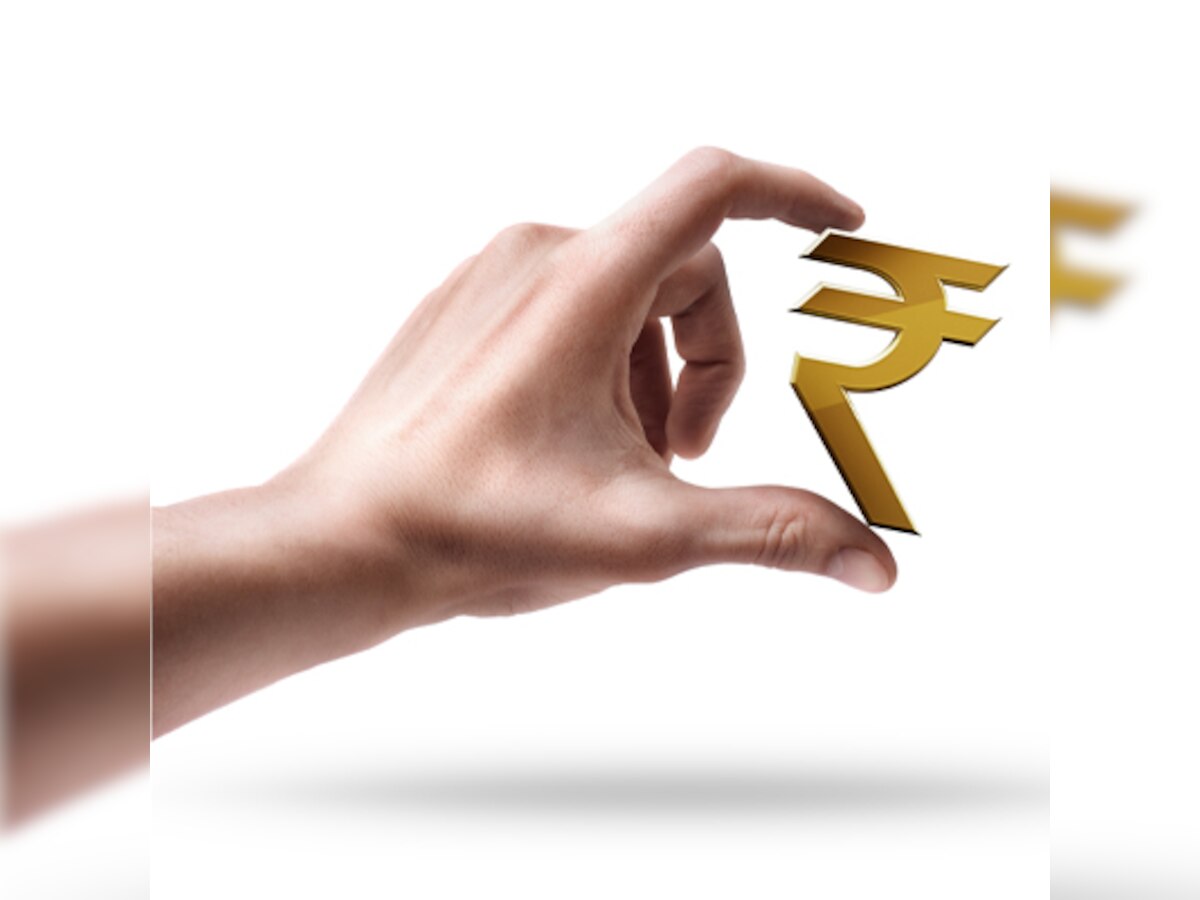 Gold down on weak buying support, silver slips