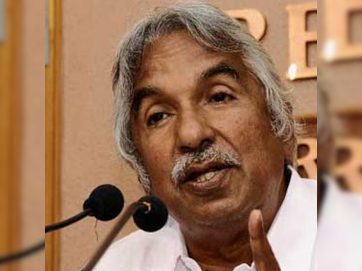 Confident Kerala Chief Minister Oommen Chandy blames media, pooh poohs solar scam 