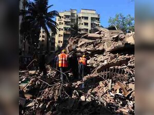 Vakola building collapse: Case filed against builder