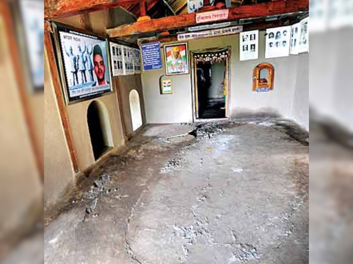 Rajguru’s nation is free but his house in Pune lies in ruins