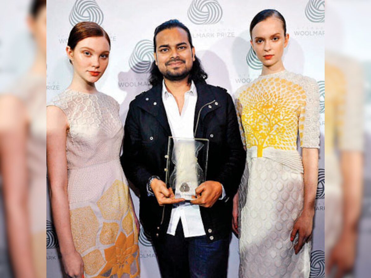 FDCI honours Rahul Mishra