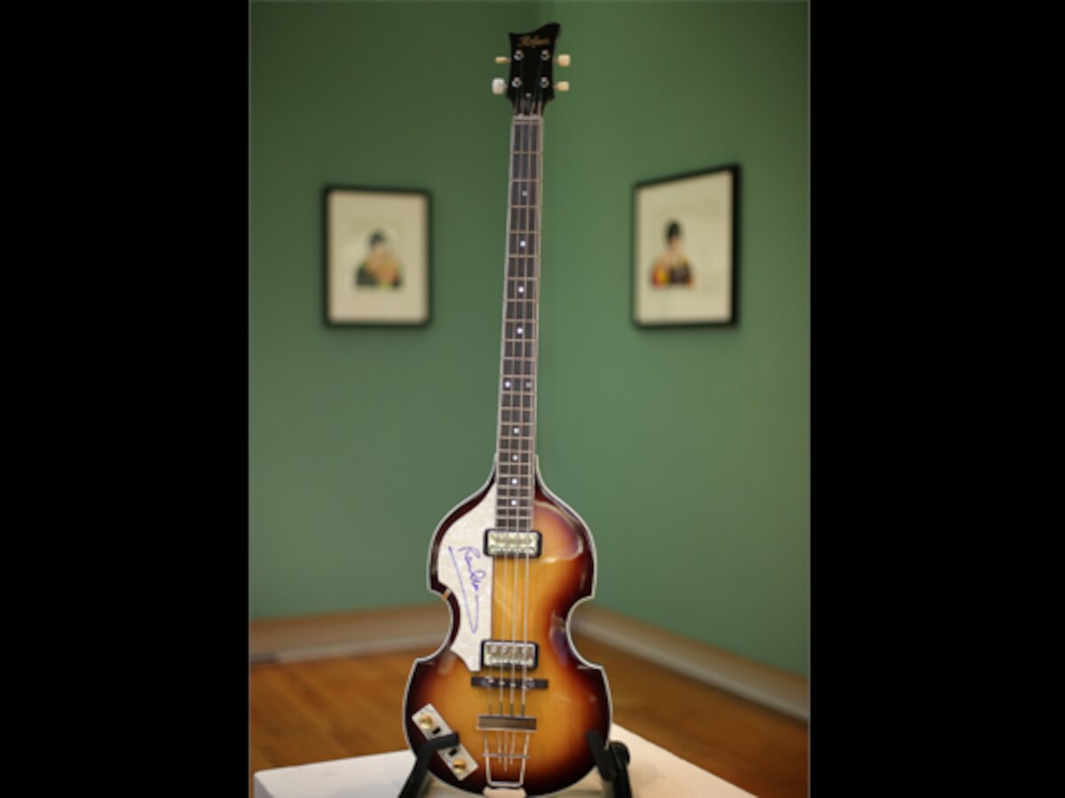 Vintage guitar market anxious for high notes at auction