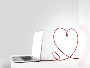 Do's and don'ts while putting up your profile pic on dating websites