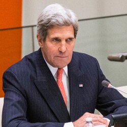 John Kerry adviser says arming Ukraine forces is an option