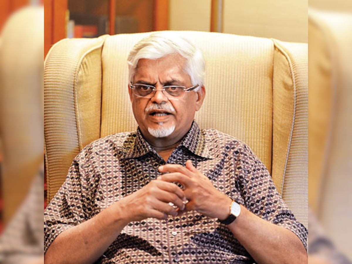 Exclusive Interview Sanjay Baru : Manmohan Singh single biggest mistake,  Not contesting 2009 polls