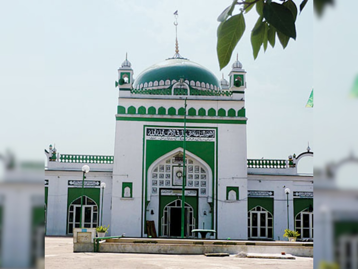 Controversy dogs Sambhal's Babri mosque