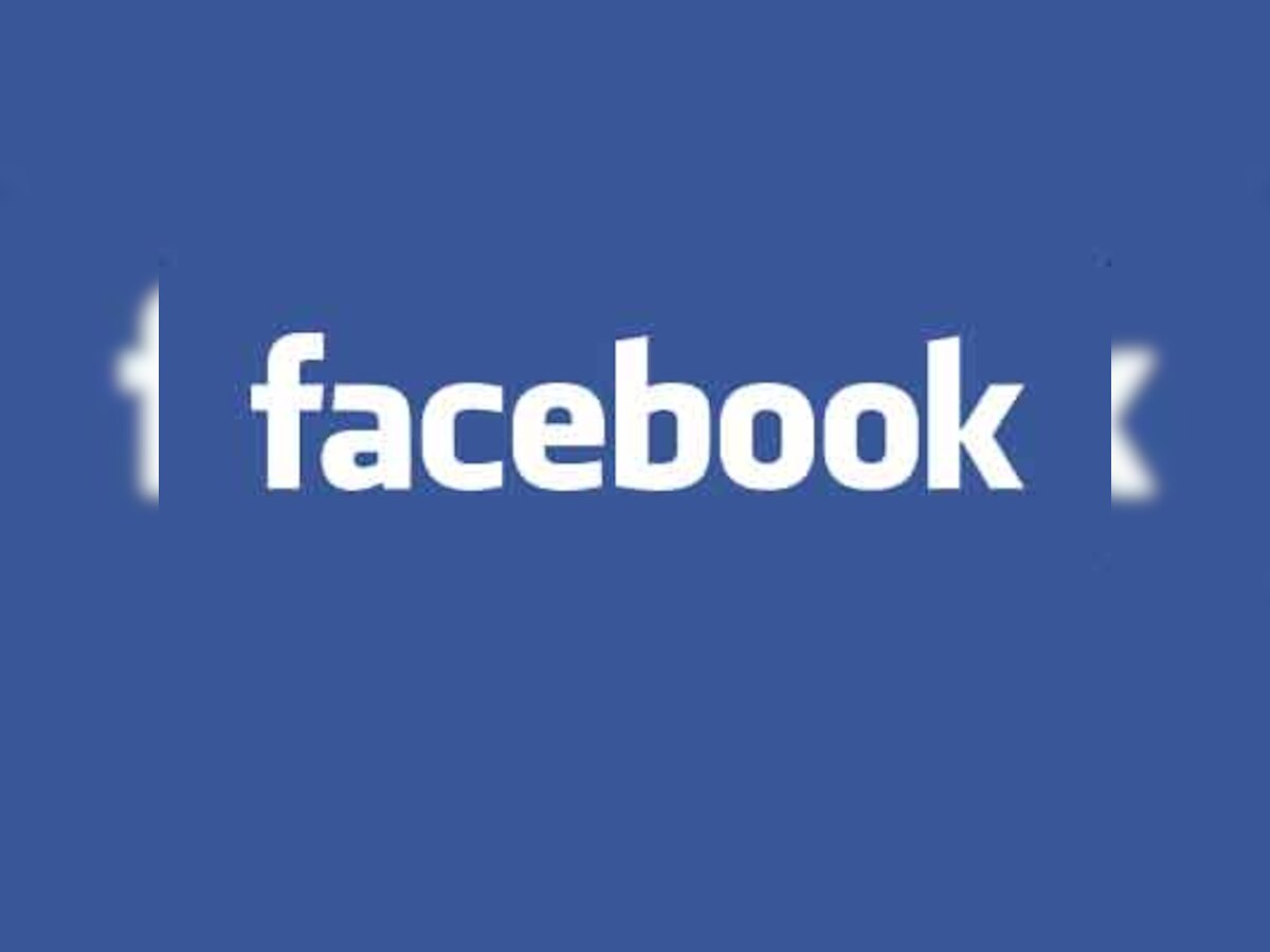 Social networking giant Facebook experiences downtime