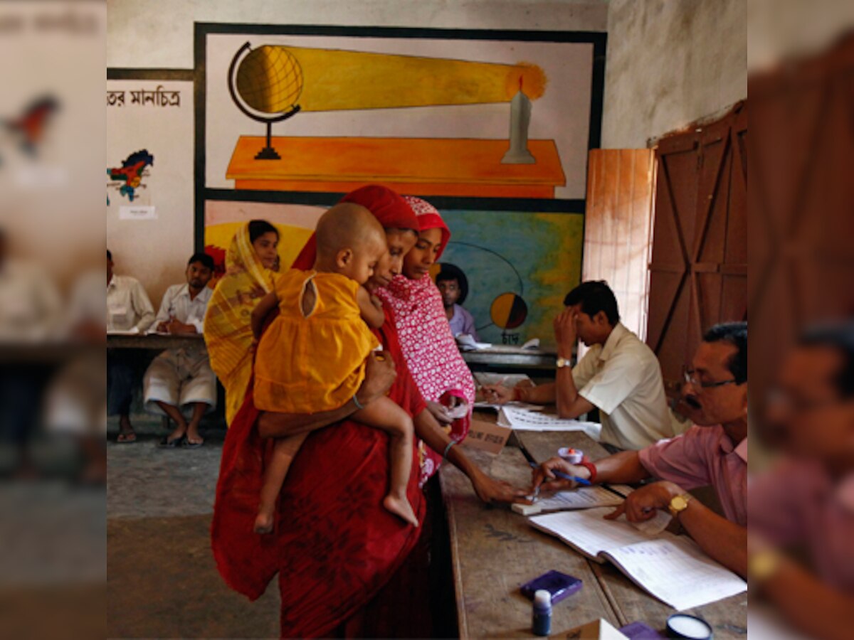 Nearly 44% poll recorded till 11 AM in West Bengal